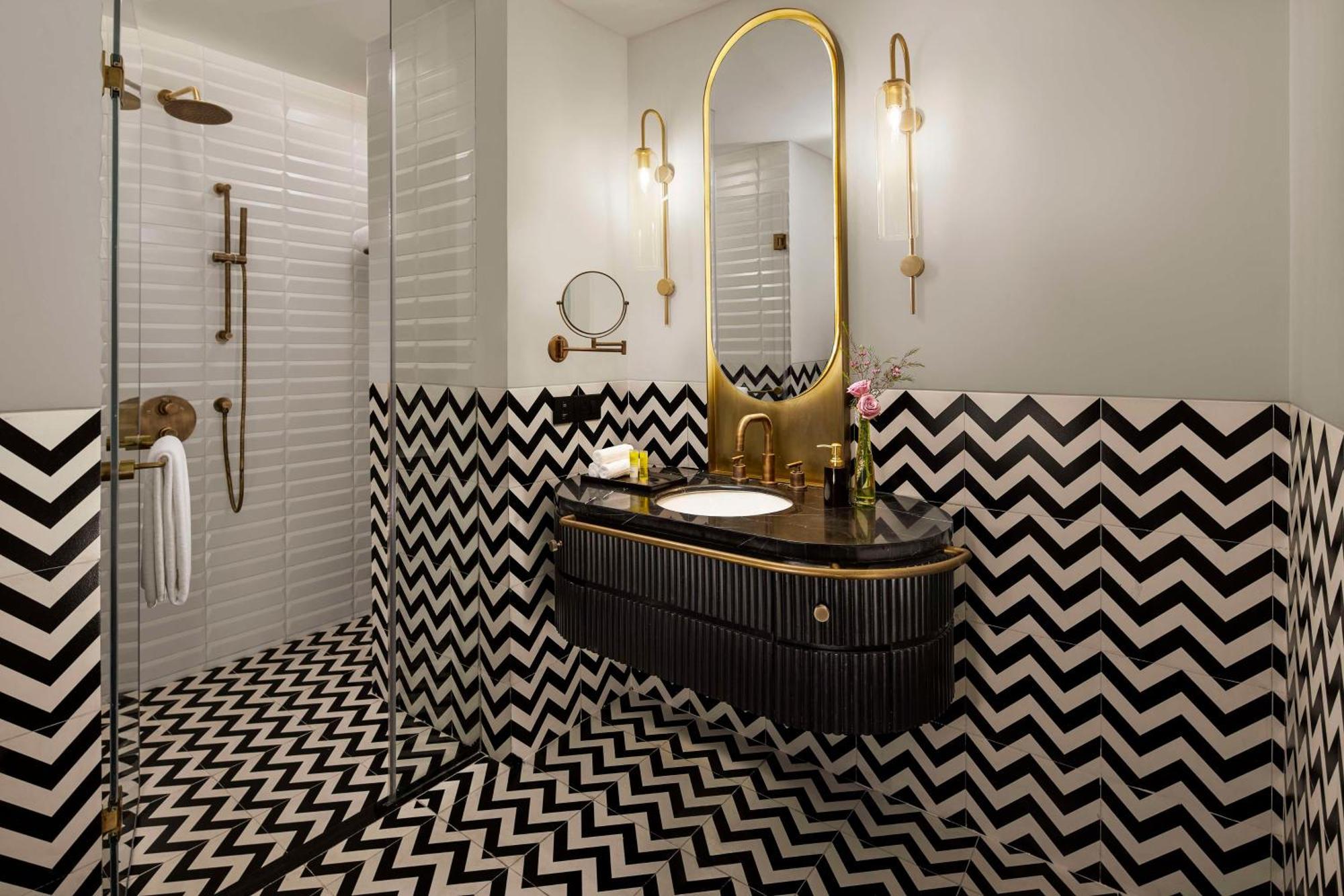 Hyatt Centric Sector17